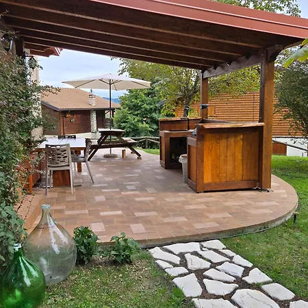 & Garden Castel Di Sangro